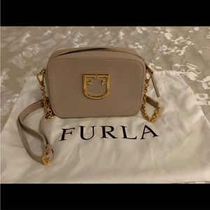 Authentic Furla Brava crossbody with dust bag gold